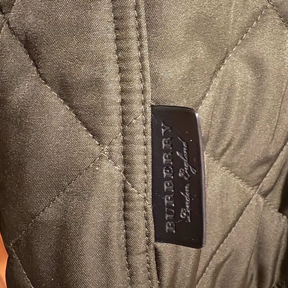 Burberry Quilted Jacket - Picture 3 of 4